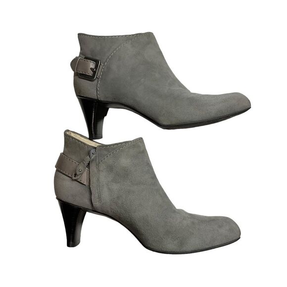 Cole Haan Gray Suede Leather Side Zip Buckle Stack Heeled Shoe Bootie Size 7B - Picture 3 of 16